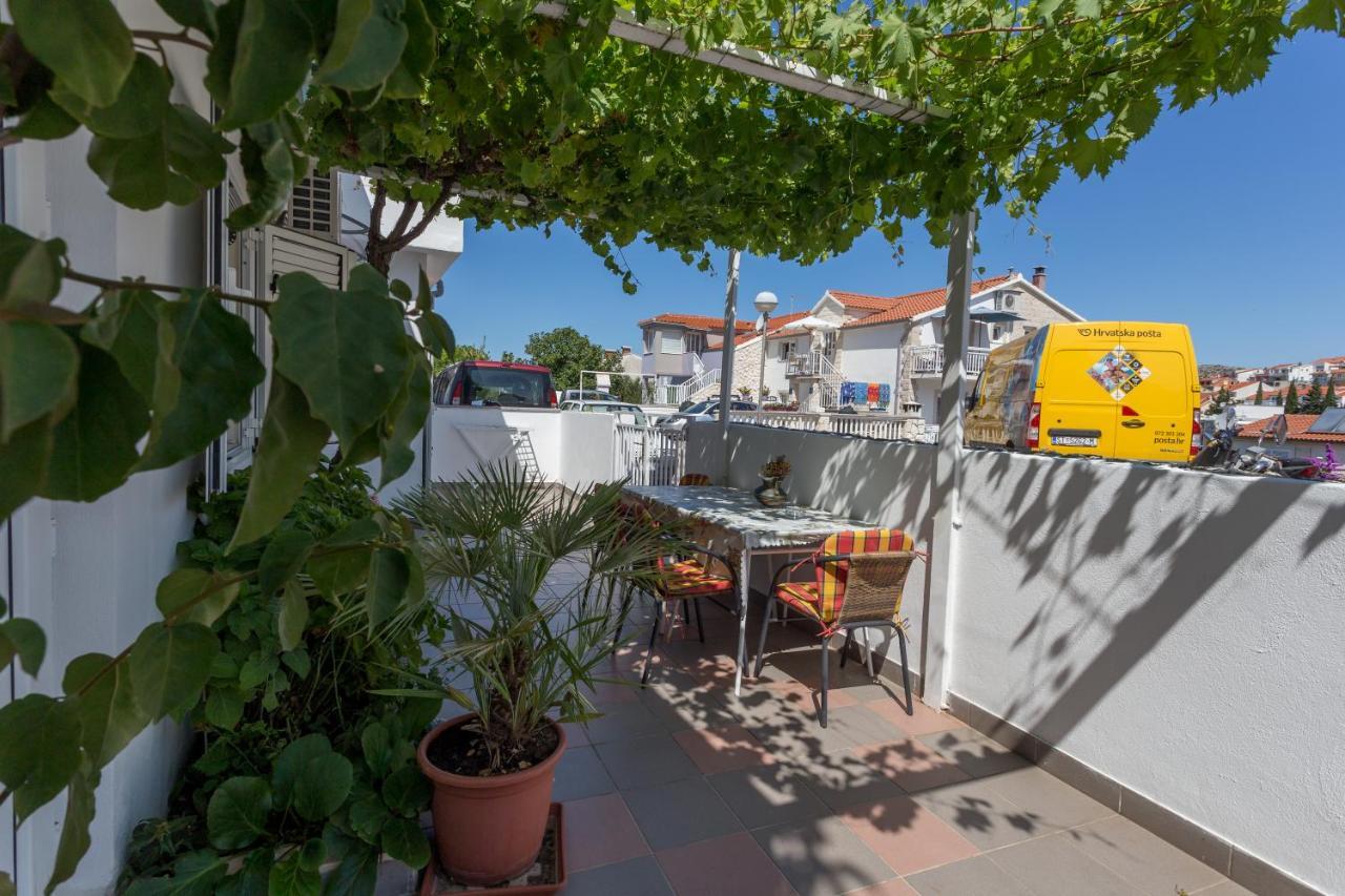 Apartments Sanja Hvar Town Exterior foto